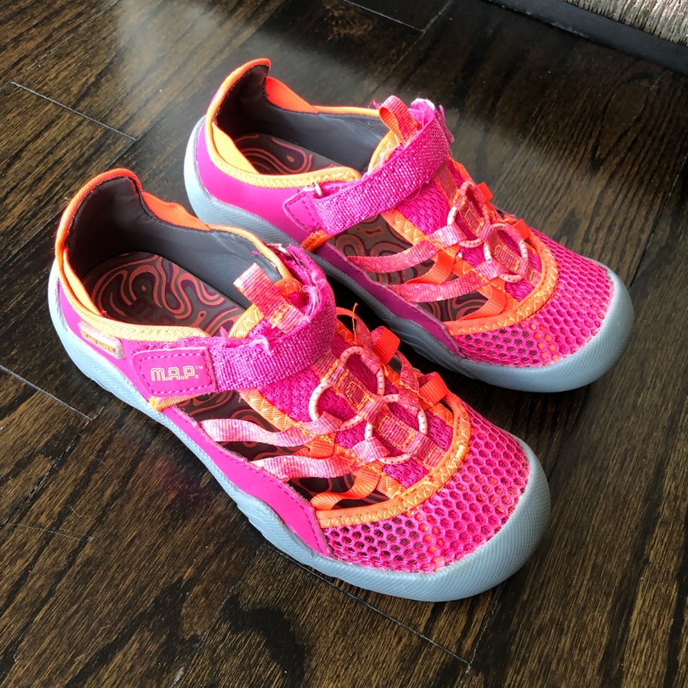M.A.P shoes size 13